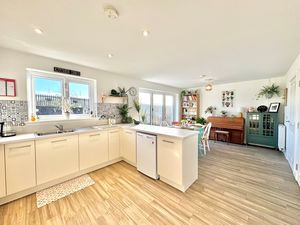 Photo 20- click for photo gallery